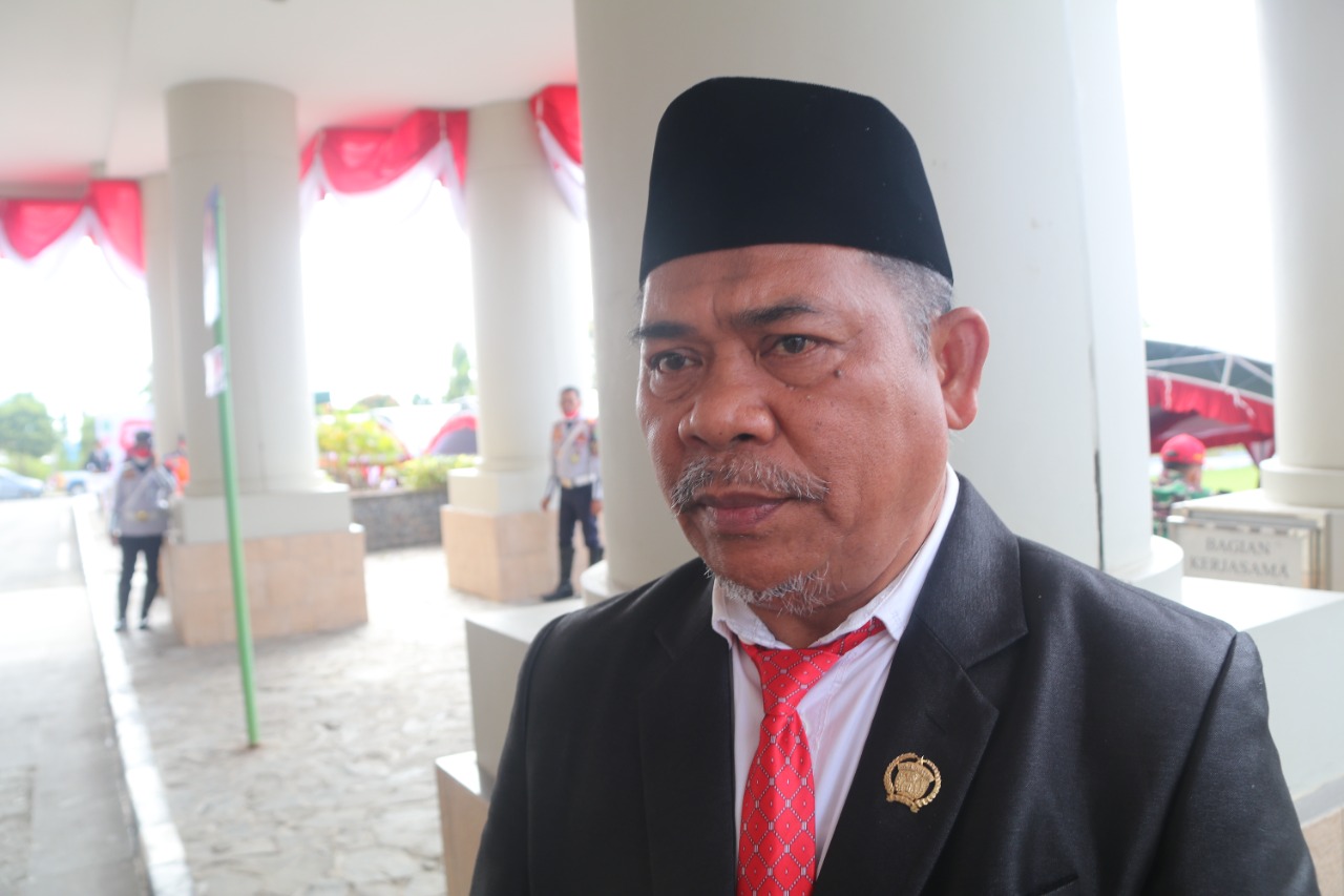 Anggota politisi dari Partai Amanat Nasional Basti Sanggalani